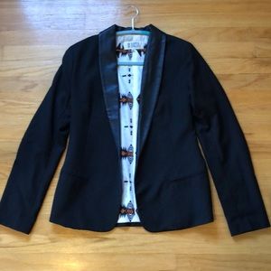 BB Dakota black blazer with faux leather collar